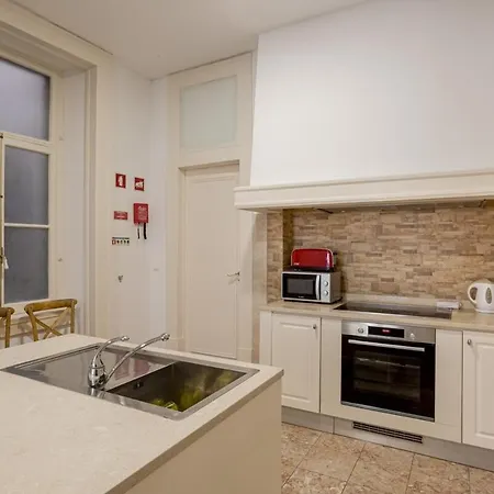 Lägenhet Guestready - Family Near Santa Justa Lift *