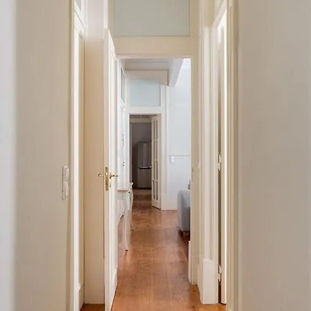 Guestready - Family Near Santa Justa Lift * Lisboa