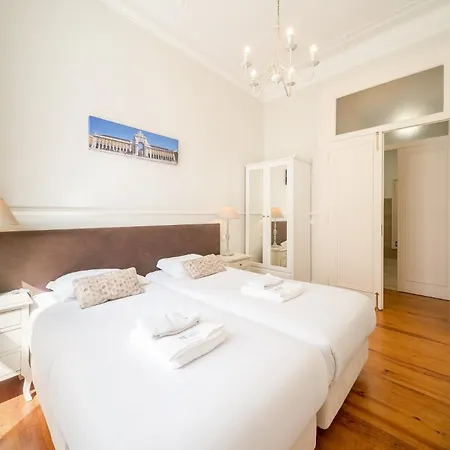 Guestready - Family Near Santa Justa Lift * Lisboa