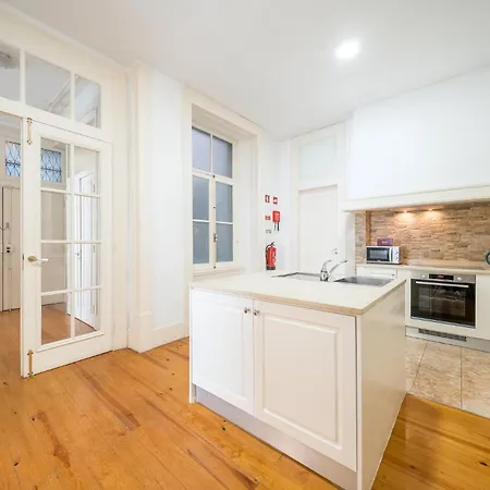 Apartmán Guestready - Family Near Santa Justa Lift *