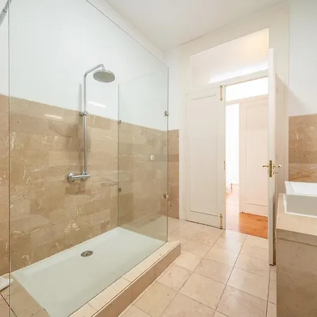 Apartmán Guestready - Family Near Santa Justa Lift *
