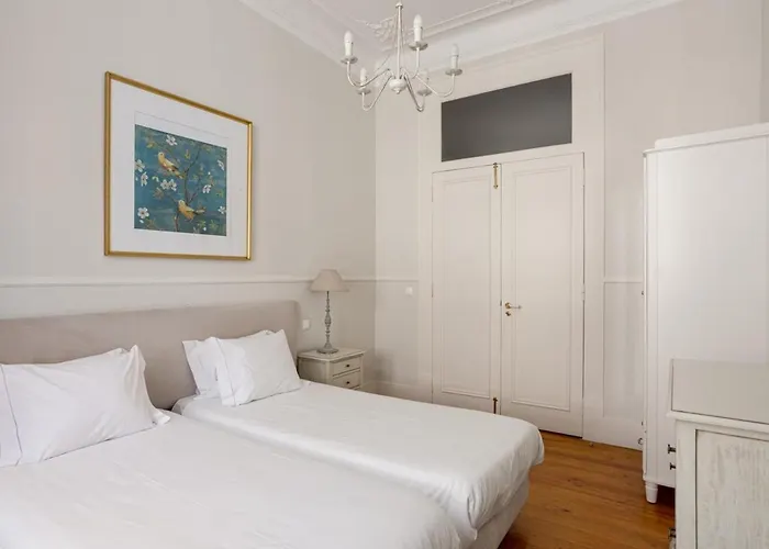 アパート Guestready - Family Near Santa Justa Lift リスボン