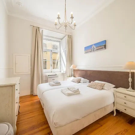 Guestready - Family Near Santa Justa Lift Апартаменты Лиссабон