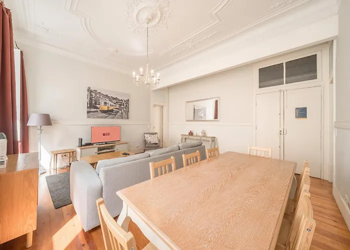 Guestready - Family Near Santa Justa Lift Апартаменты Лиссабон