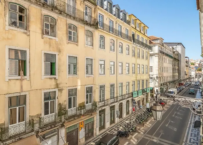 Guestready - Family Near Santa Justa Lift Апартаменты Лиссабон